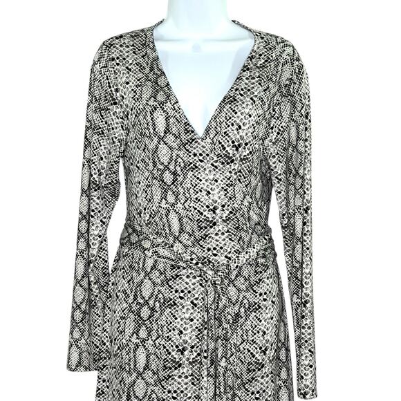 Good American L Womens Printed True Wrap Dress Python Gray Black Snake - Picture 5 of 10